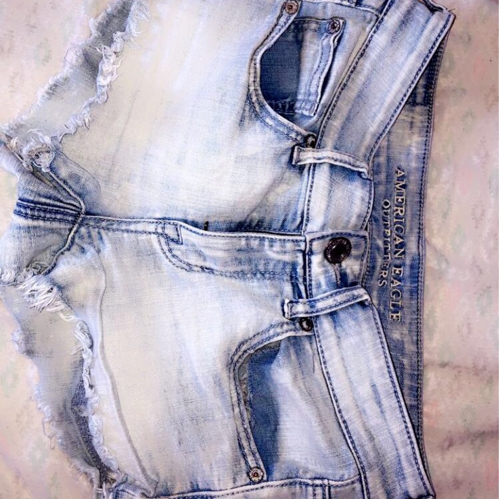 american eagle ripped jeans shorts
